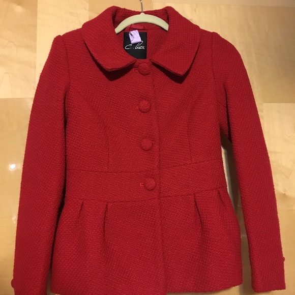 Red jacket - Picture 2 of 3